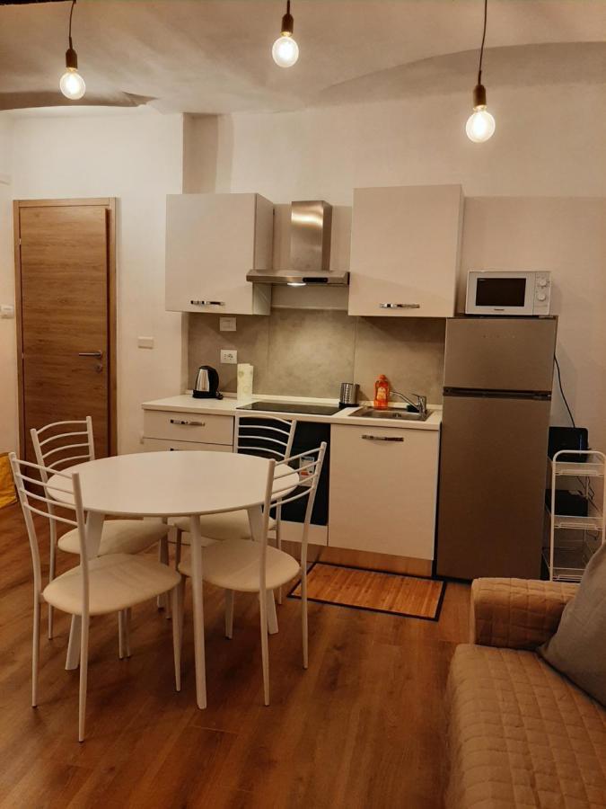 The First Luccoli Garibaldi Rolli Apartment Genoa Exterior photo
